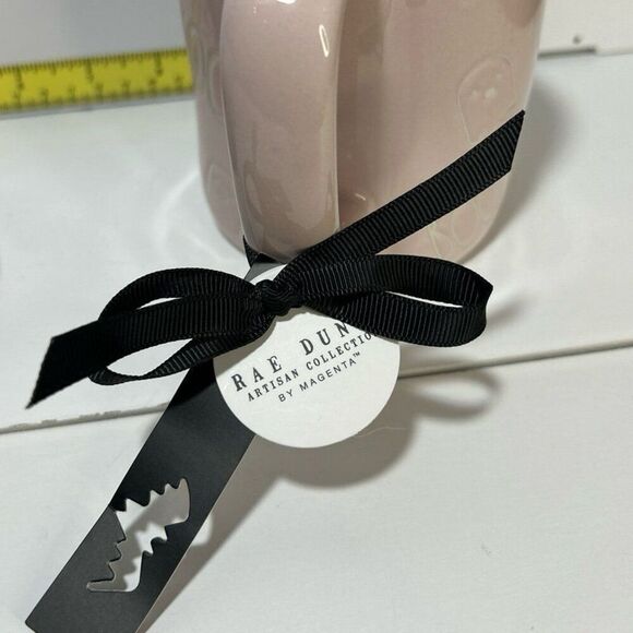 NWT-Rae Dunn Halloween Large 20oz Coffee Mug-Pink Ghosts & “BOO” - Picture 5 of 6